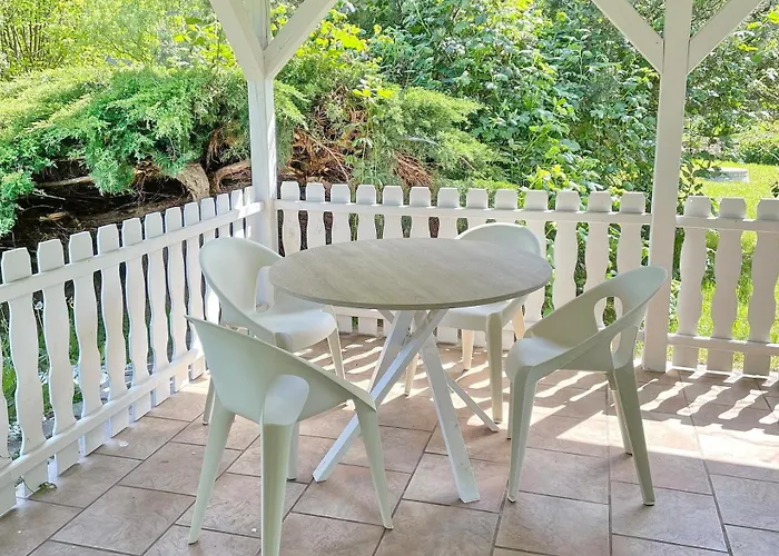 Lokoschen Semesterbostad *